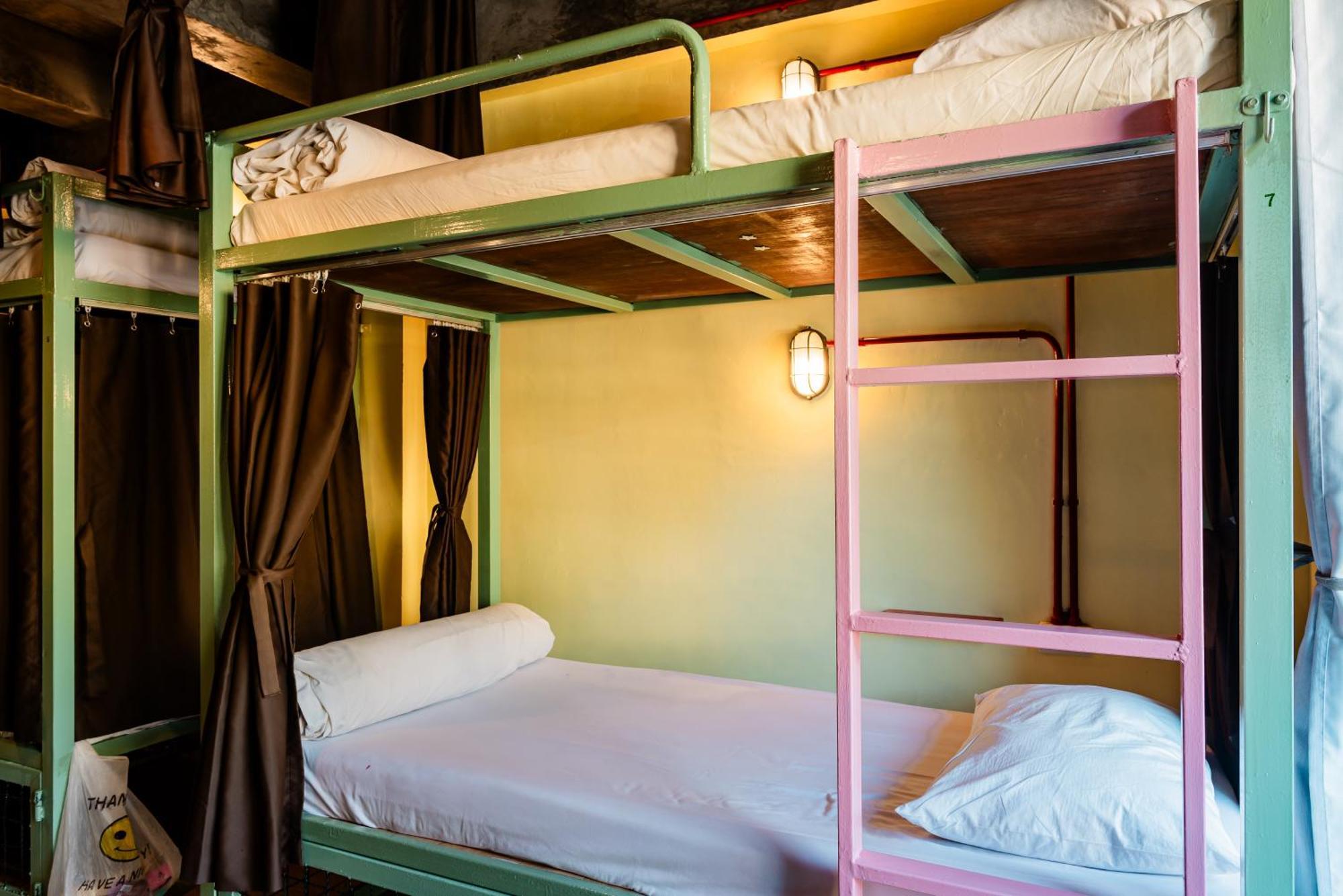 Sleeper Hostel Ao Nang Phòng bức ảnh